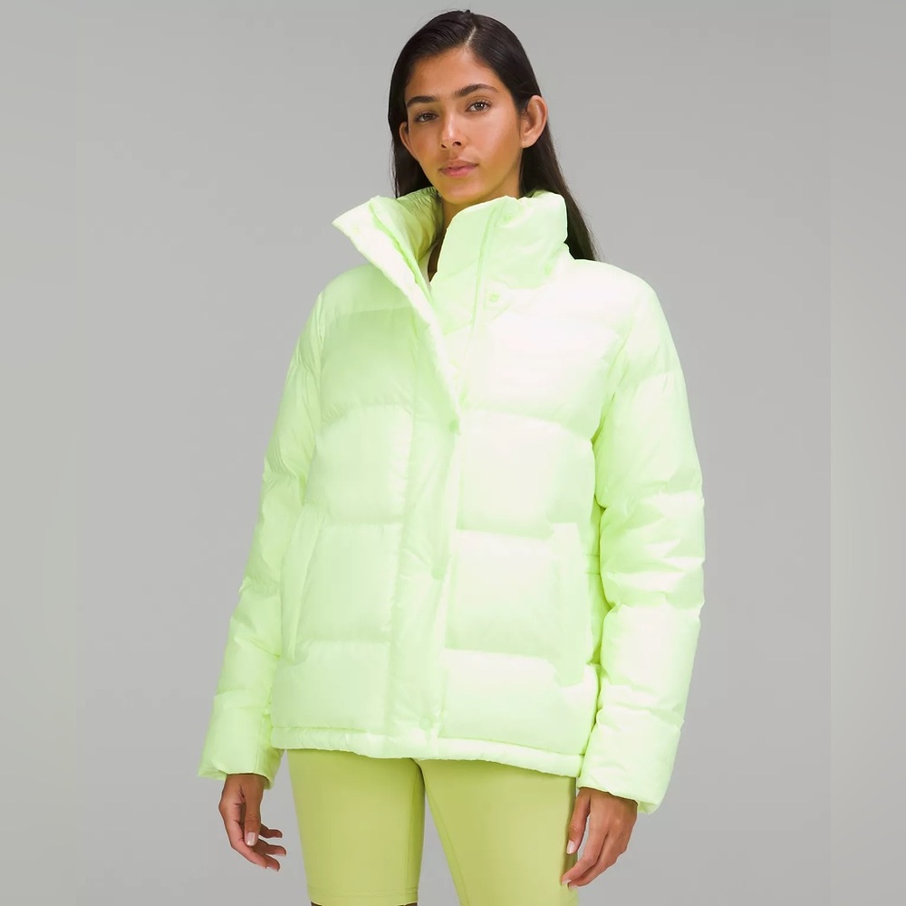 NWT Lululemon Wunder Puff Jacket Size 4